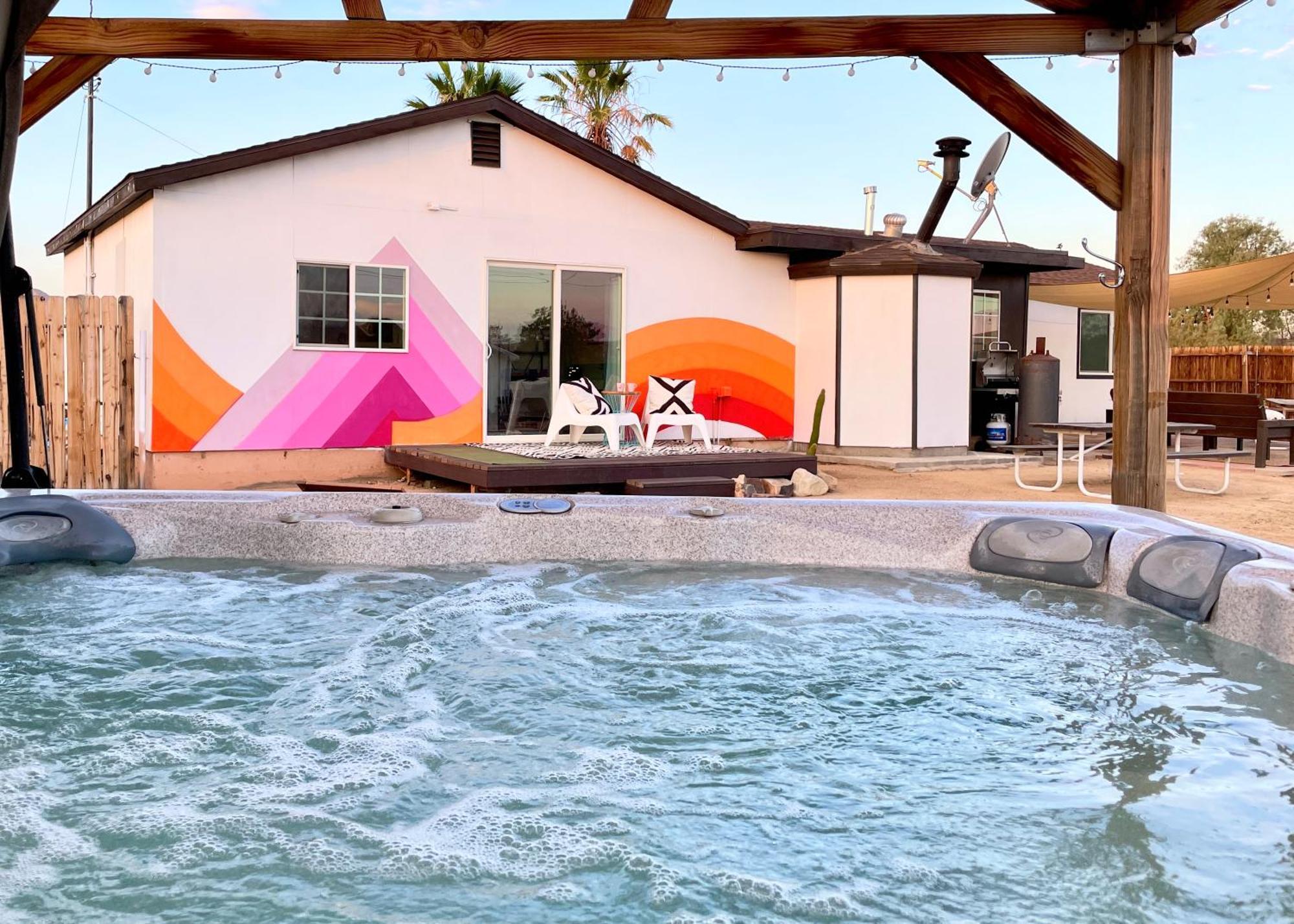 ג'ושואה טרי Twin Palms Desert Getaway - Jacuzzi, Fire Pit, Meditation Room & More מראה חיצוני תמונה