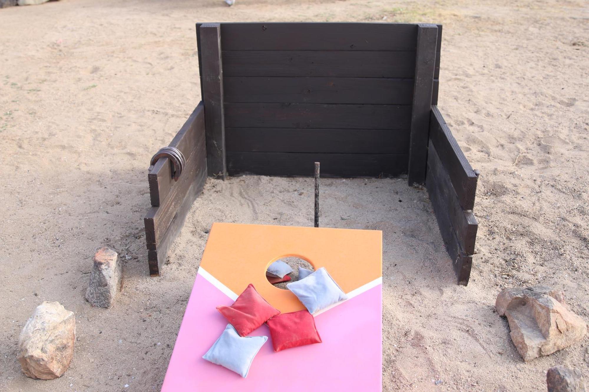 ג'ושואה טרי Twin Palms Desert Getaway - Jacuzzi, Fire Pit, Meditation Room & More מראה חיצוני תמונה